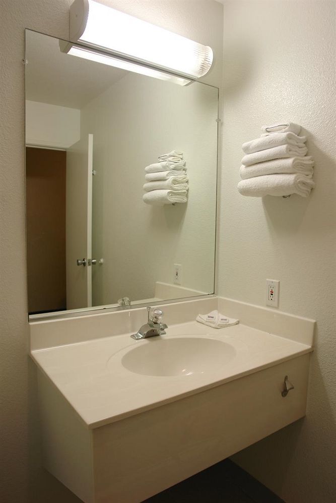 Motel 6-Tacoma, Wa - Файф Екстериор снимка
