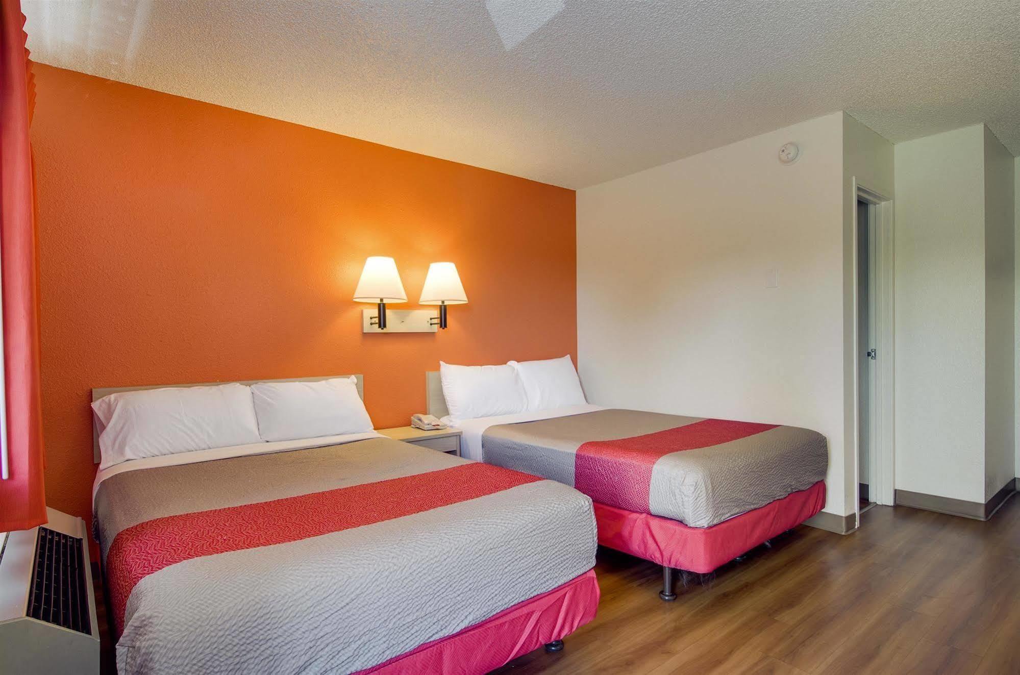 Motel 6-Tacoma, Wa - Файф Екстериор снимка