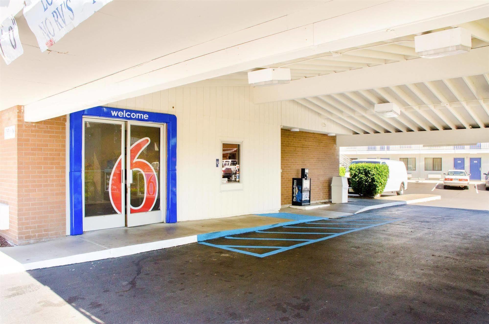 Motel 6-Tacoma, Wa - Файф Екстериор снимка