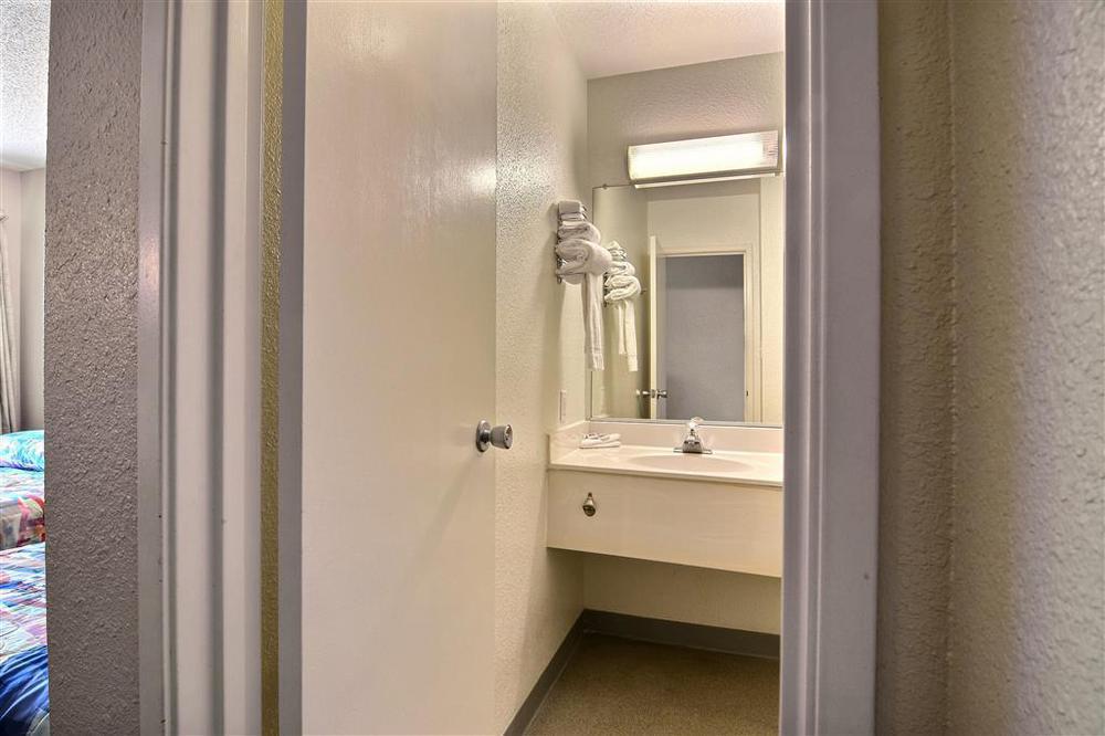 Motel 6-Tacoma, Wa - Файф Стая снимка